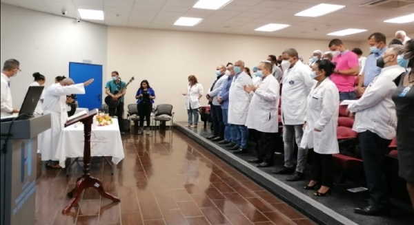 Hospital Darío Contreras presenta logros en primer año de gestión en el marco de una eucaristía