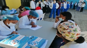 Realizan PCR al Personal del Hospital Dr. Dar&iacute;o Contreras