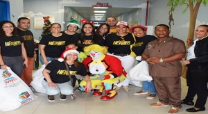 Con una sonrisa en su rostro